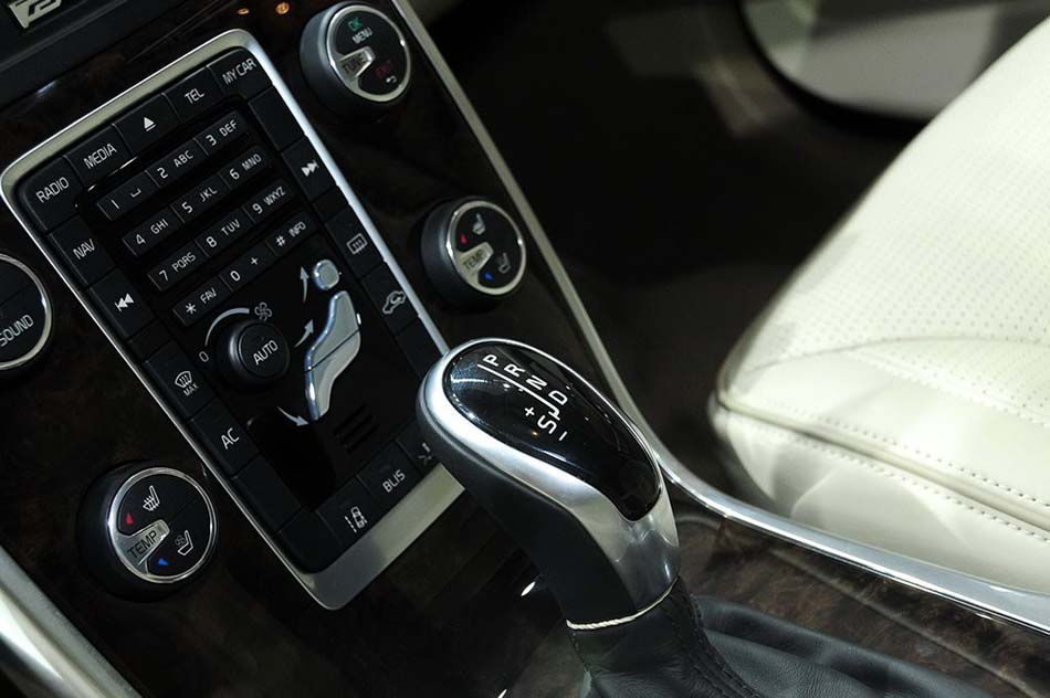 2014款 2.0T T5 智尊行政版 内饰