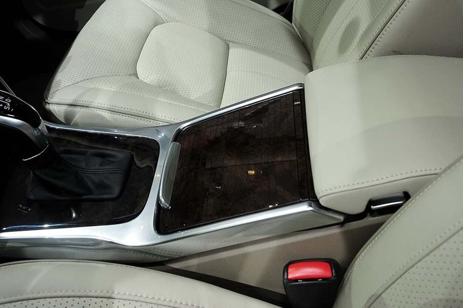 2014款 2.0T T5 智尊行政版 内饰