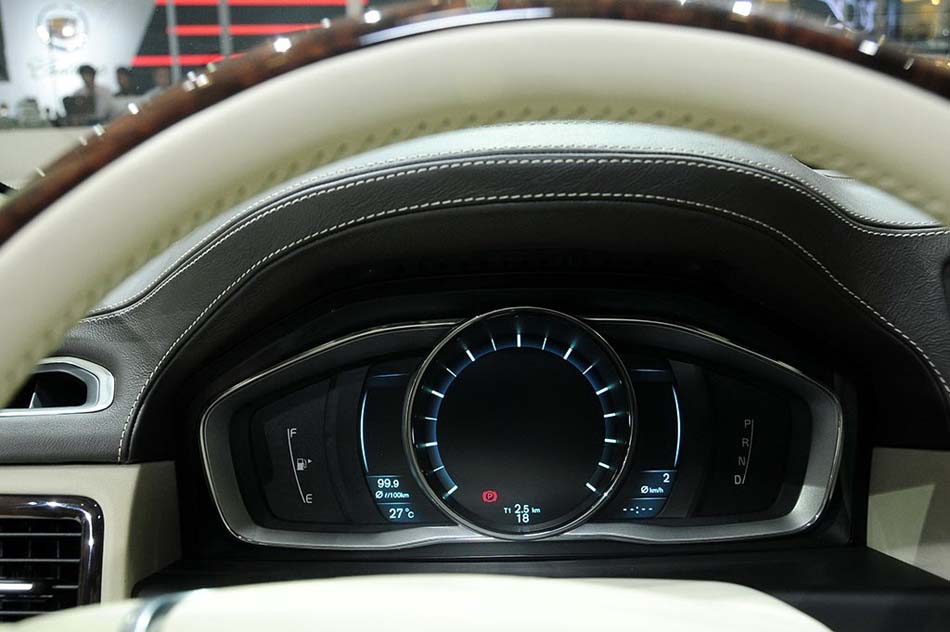 2014款 2.0T T5 智尊行政版 内饰