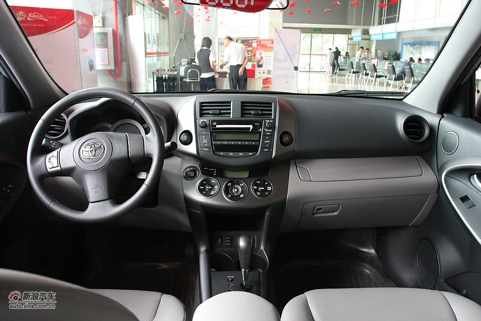 RAV4 2.4自动豪华版