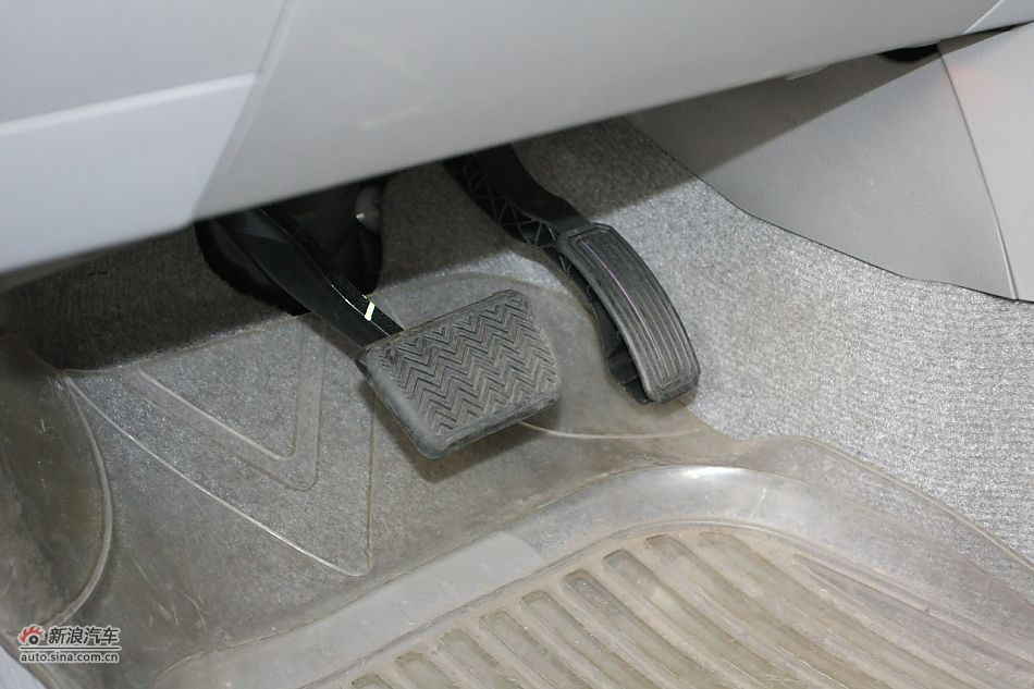 RAV4 2.4自动豪华版