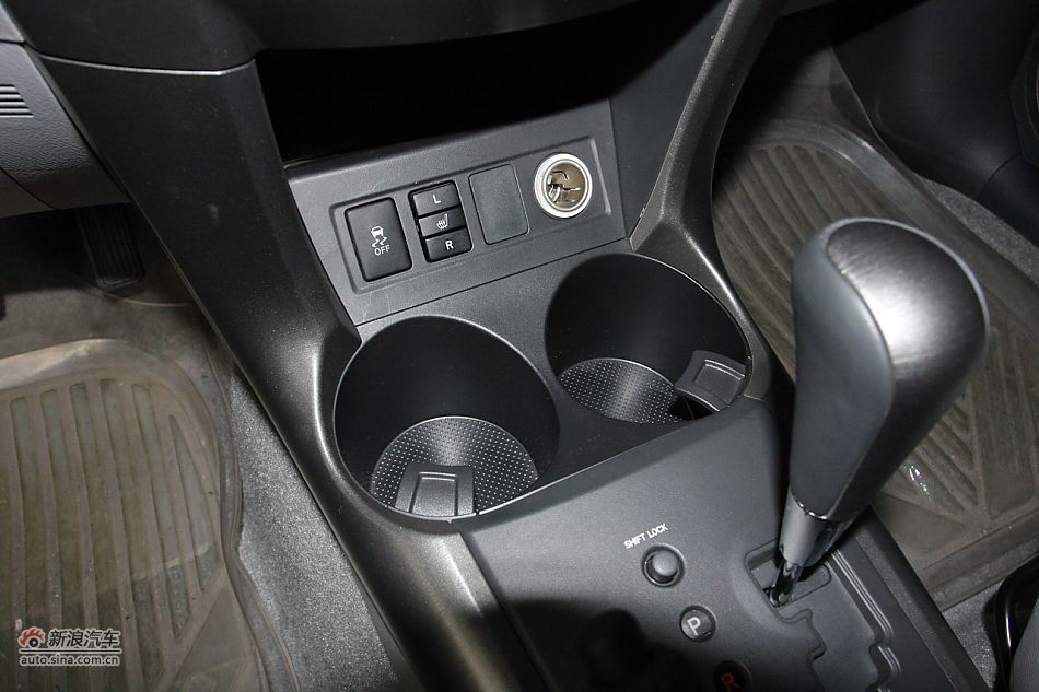 RAV4 2.4自动豪华版