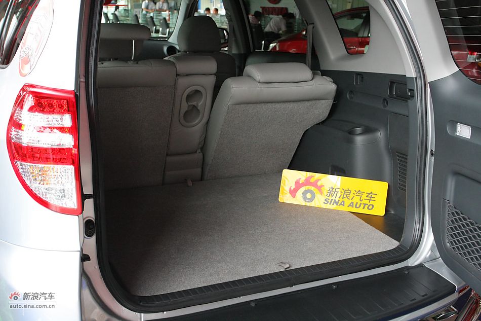 RAV4 2.4自动豪华版