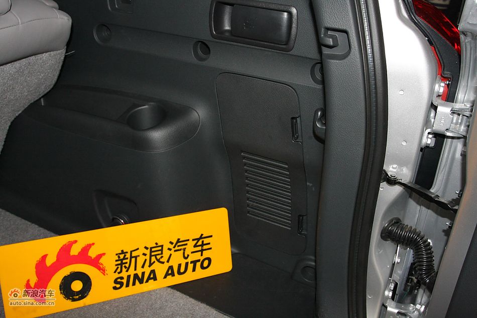 RAV4 2.4自动豪华版