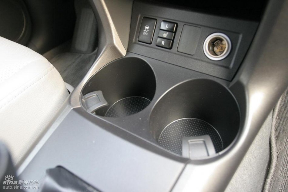 RAV4内饰及细节