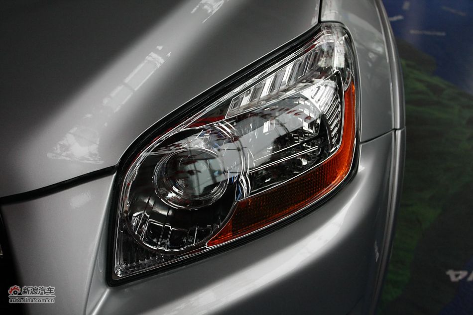 RAV4 2.4自动豪华版