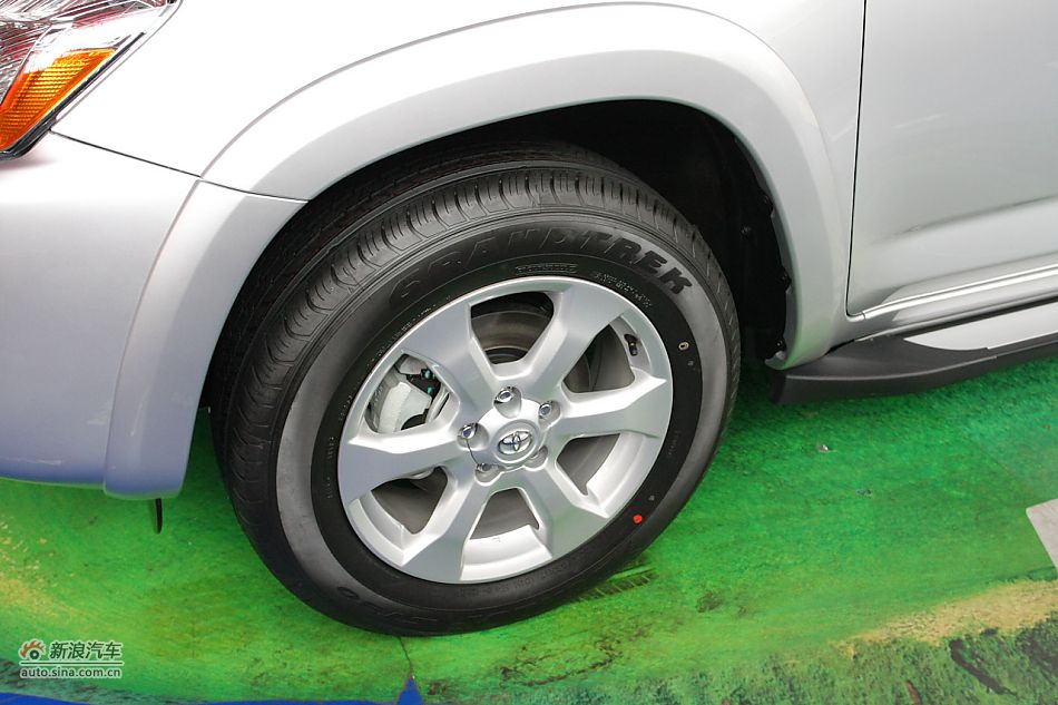 RAV4 2.4自动豪华版