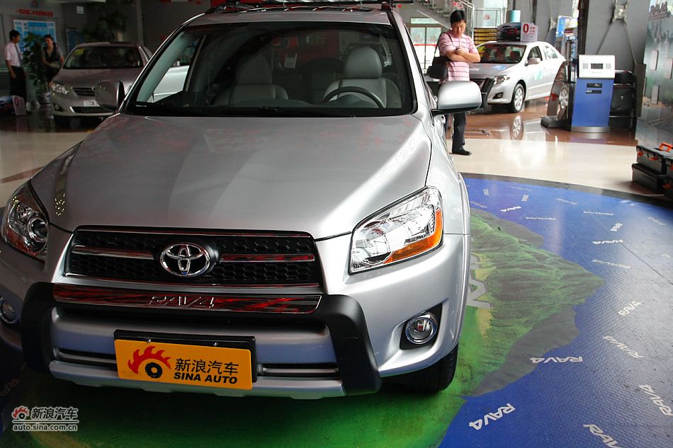 RAV4 2.4自动豪华版