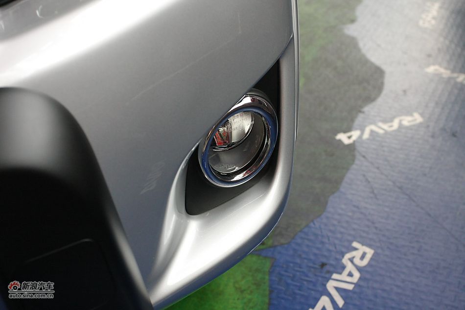 RAV4 2.4自动豪华版