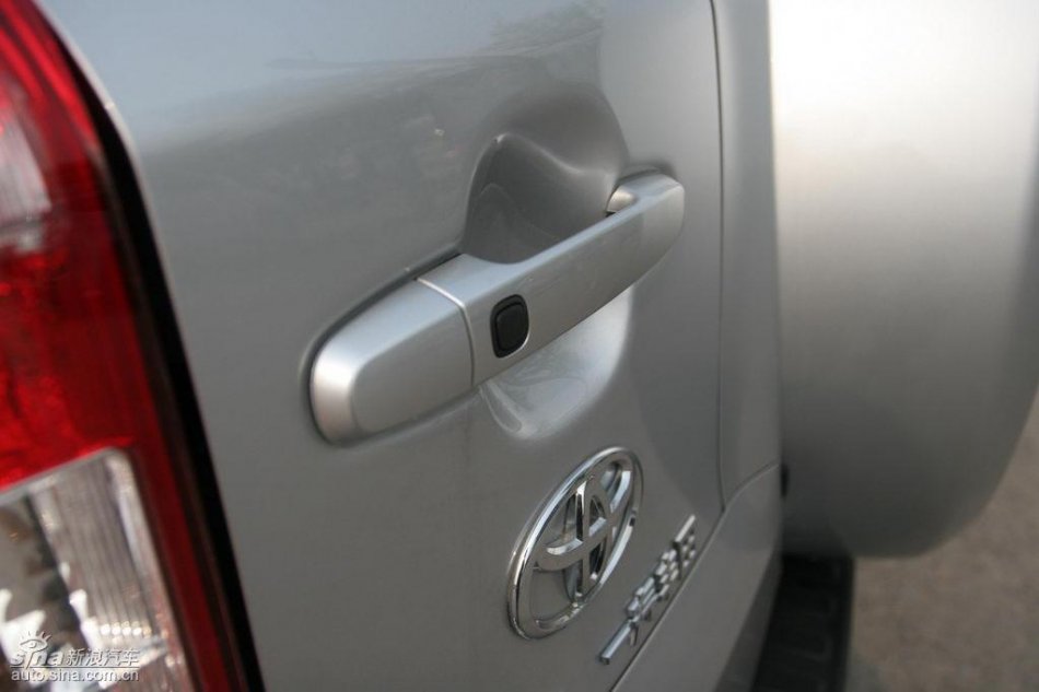 RAV4外观及细节