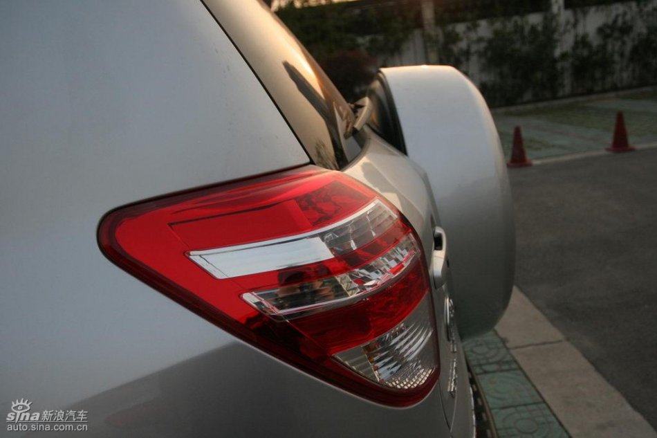 RAV4外观及细节