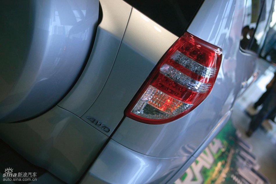 国产丰田RAV4外观实拍