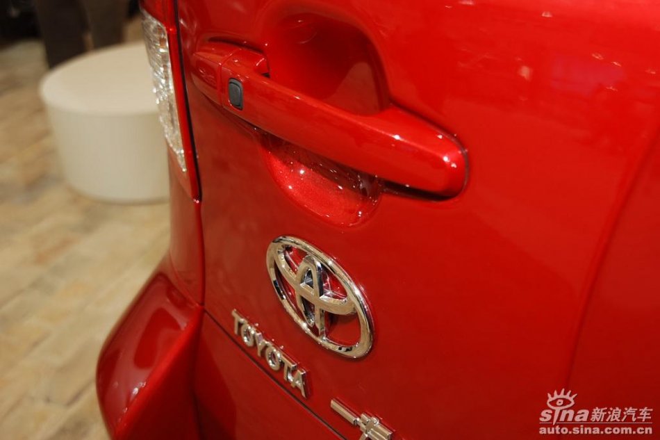 天津一汽丰田RAV4