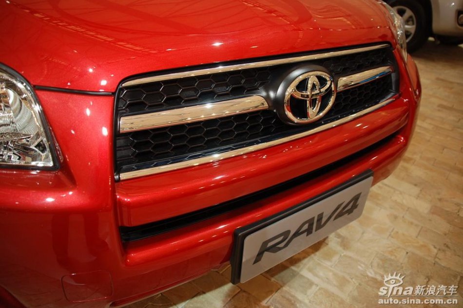 天津一汽丰田RAV4