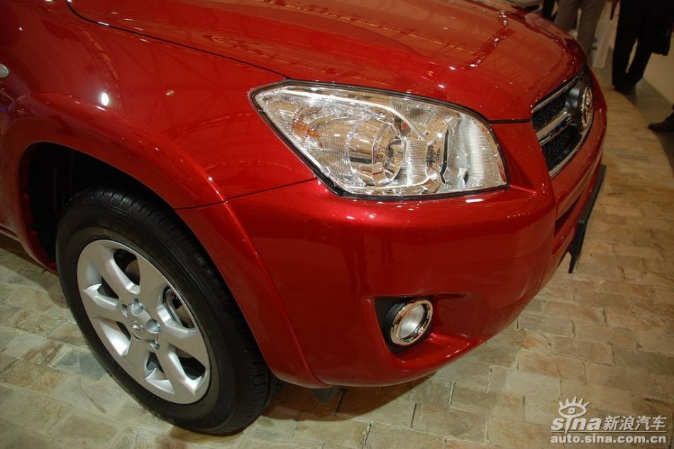 天津一汽丰田RAV4