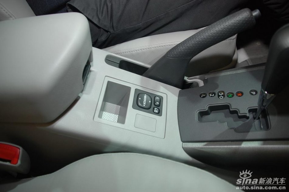 天津一汽丰田RAV4