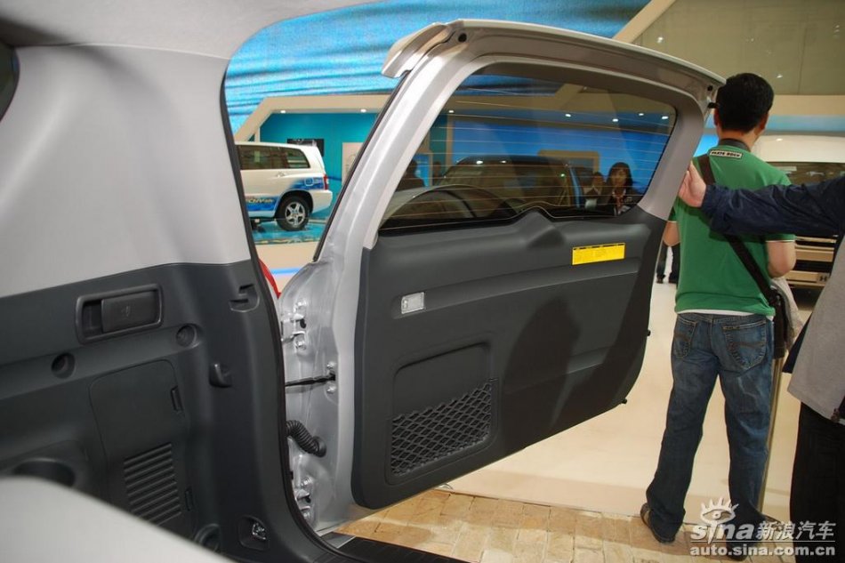 天津一汽丰田RAV4