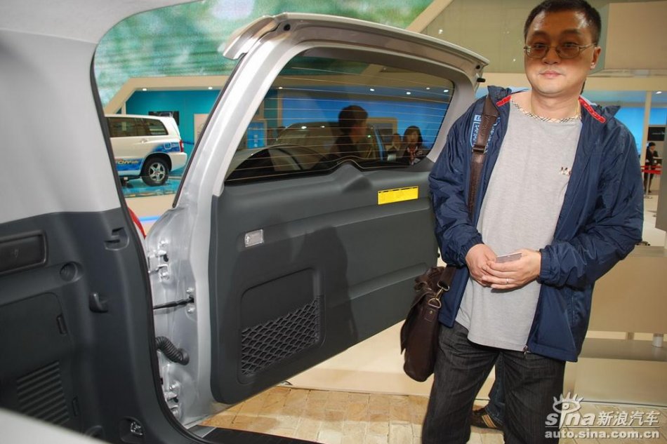 天津一汽丰田RAV4