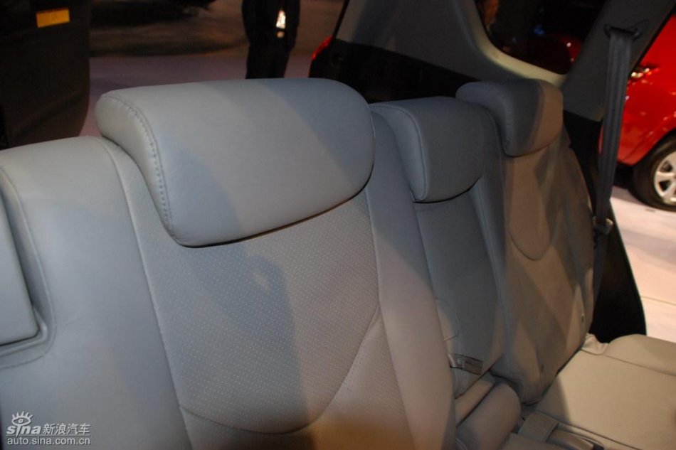 RAV4上市现场内饰实拍图