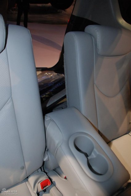 RAV4上市现场内饰实拍图