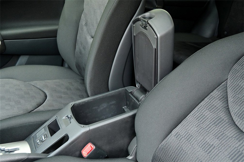 2013款RAV4 2.0L自动经典特装版