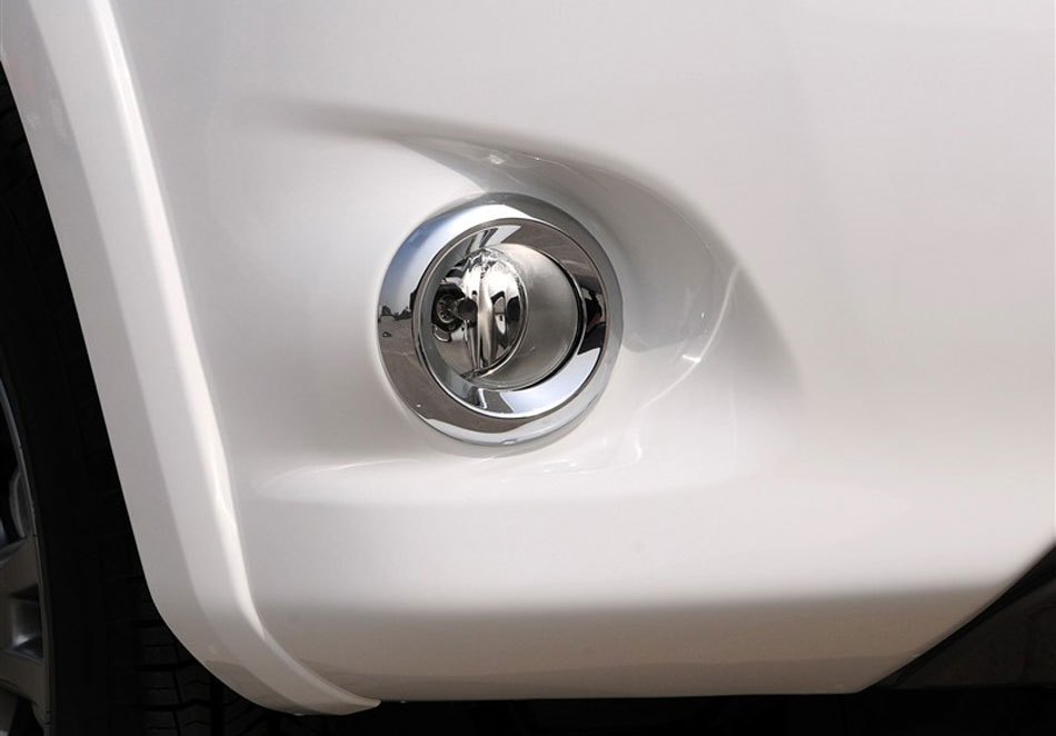 2013款RAV4 2.0L自动精英特装版