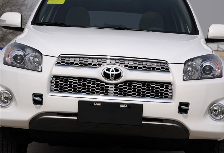 2013款RAV4 2.0L自动精英特装版