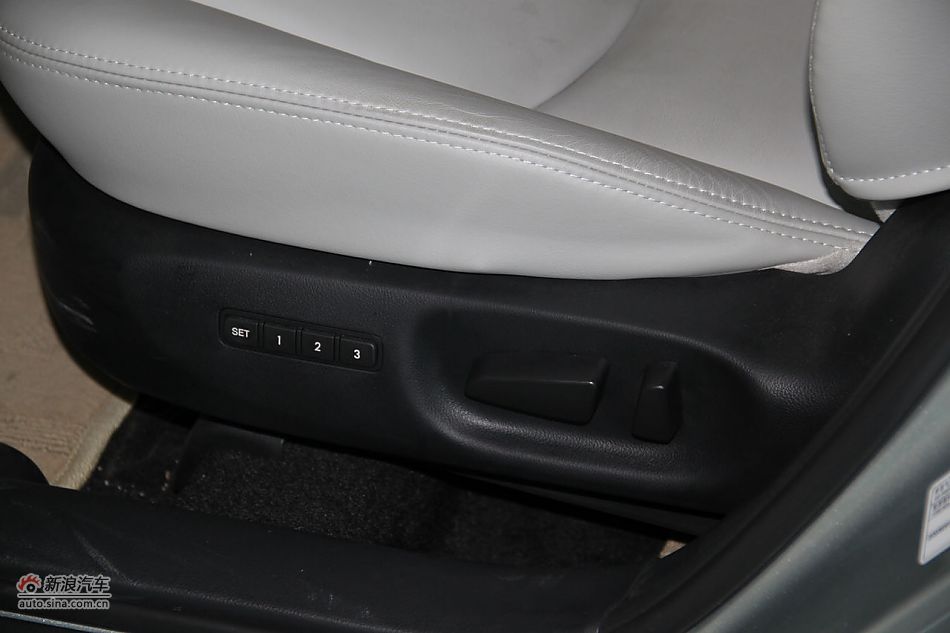 内饰部分及细节