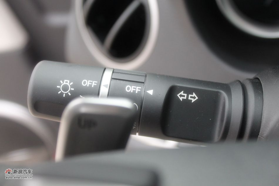 内饰部分及细节