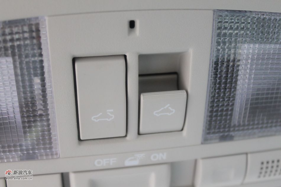 内饰部分及细节