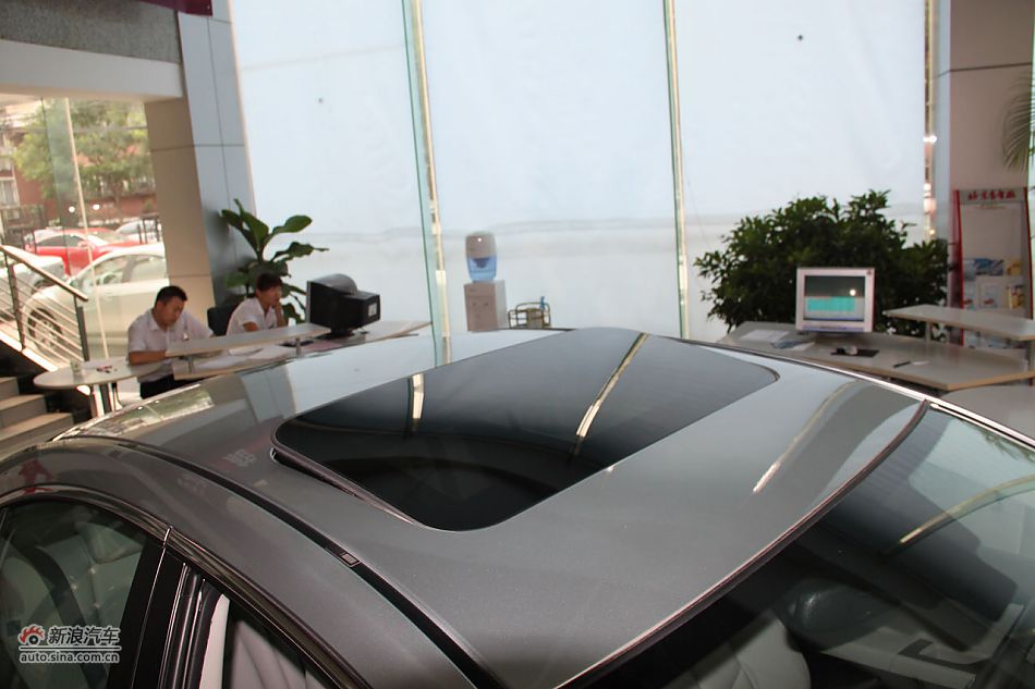 车辆外观及细节