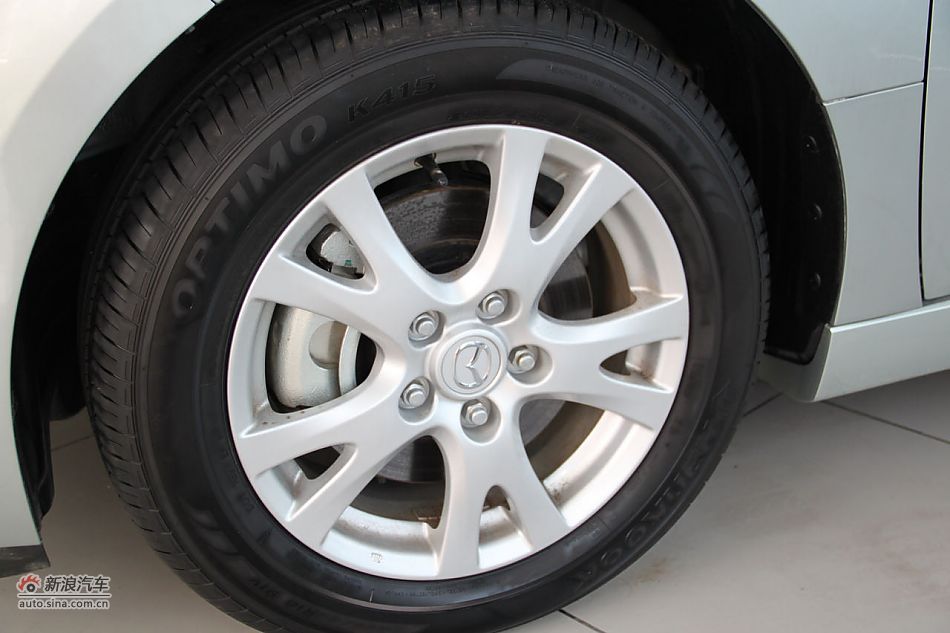 车辆外观及细节