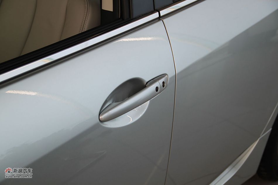 车辆外观及细节