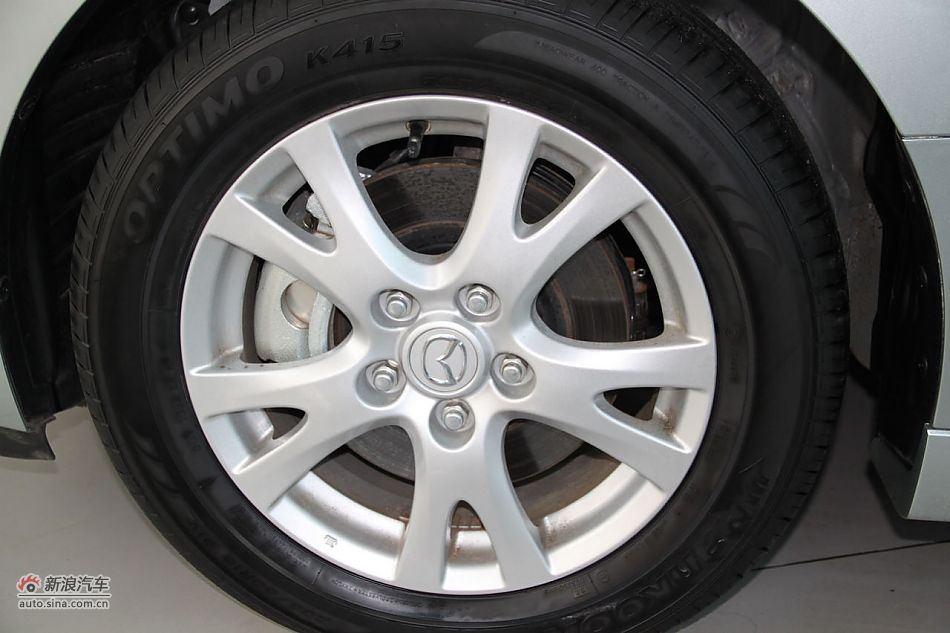 车辆外观及细节