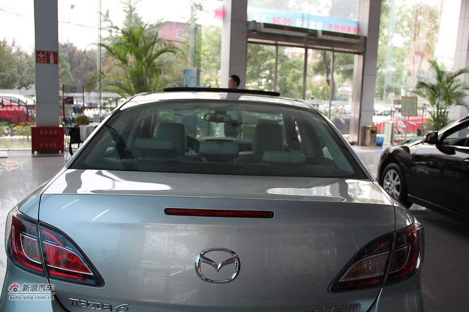 车辆外观及细节