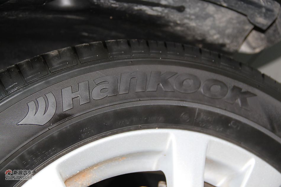 发动机、底盘悬挂及后备箱