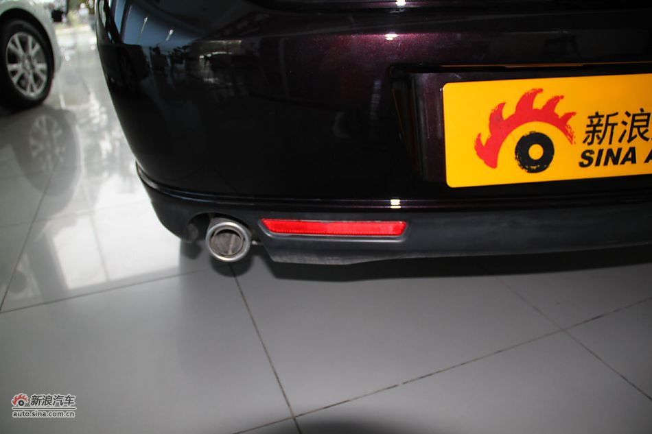 车辆外观及细节