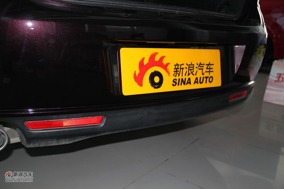 车辆外观及细节