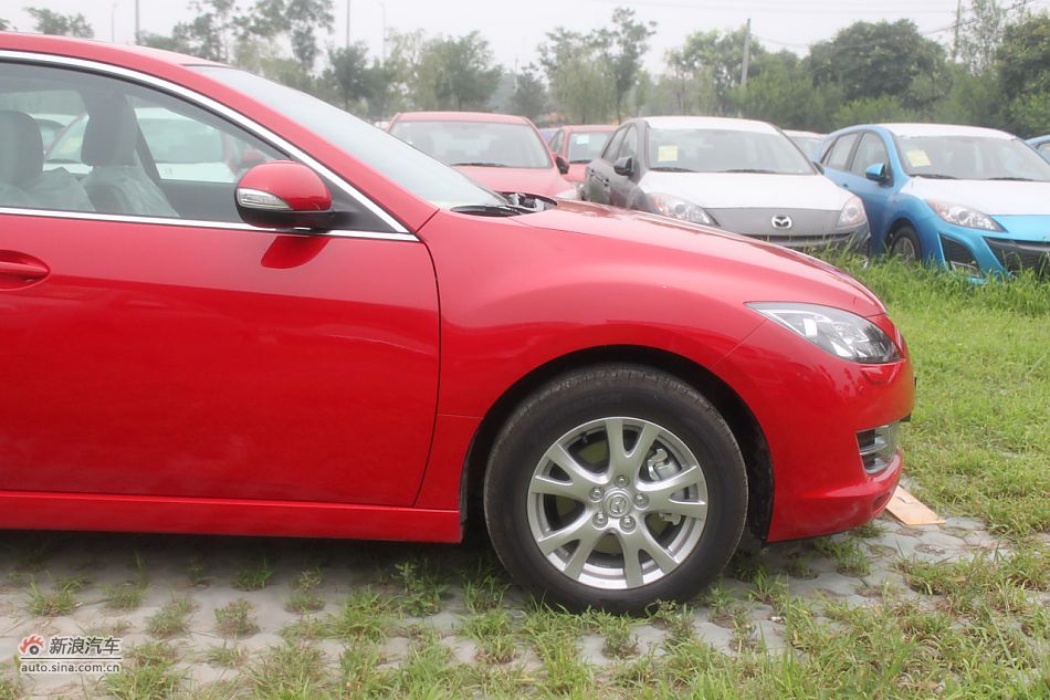 车辆外观及细节