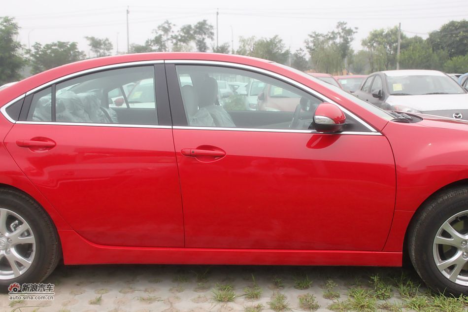 车辆外观及细节