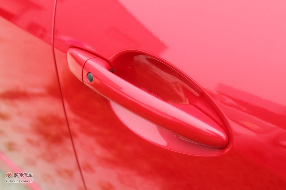 车辆外观及细节