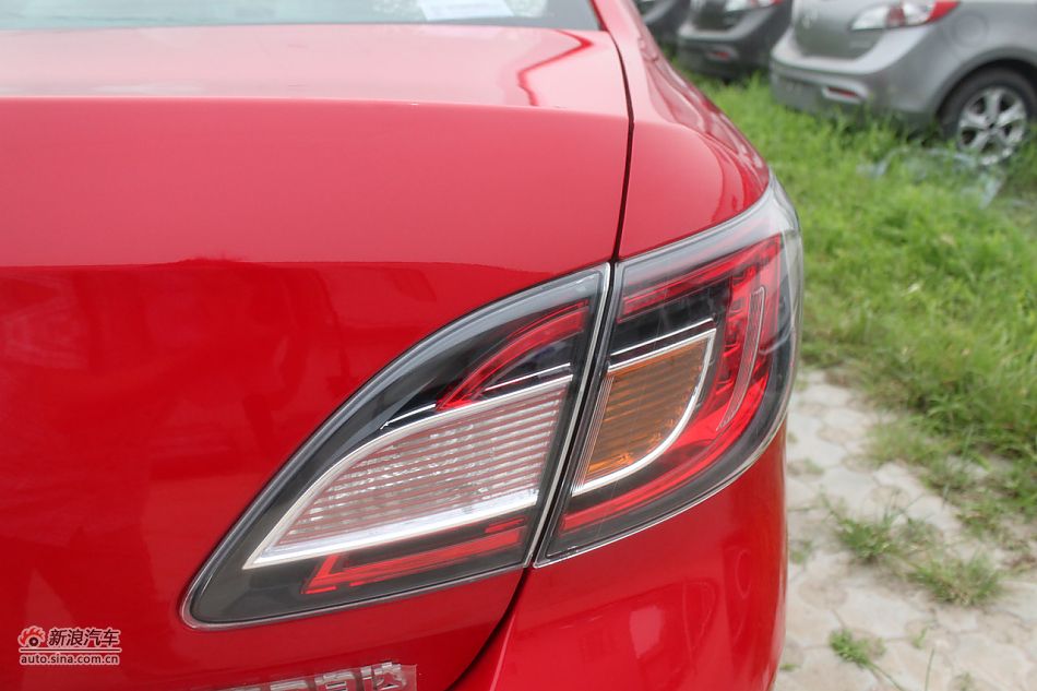 车辆外观及细节