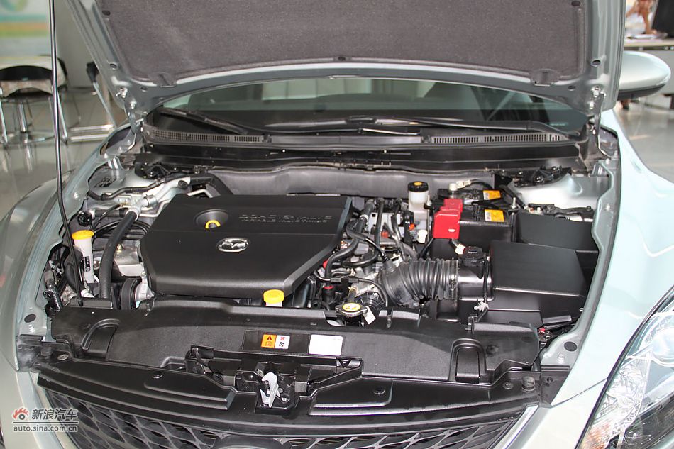 发动机、底盘悬挂及后备箱