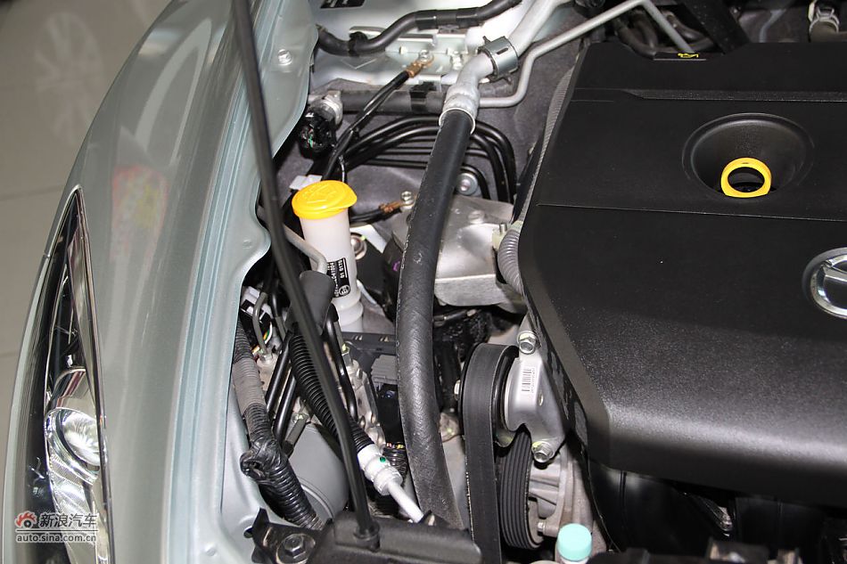 发动机、底盘悬挂及后备箱