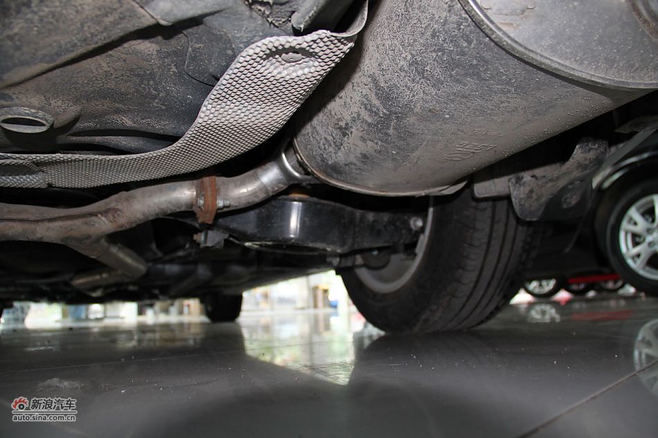 发动机、底盘悬挂及后备箱