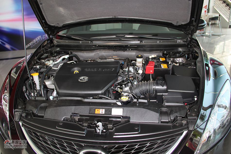 发动机、底盘悬挂及后备箱