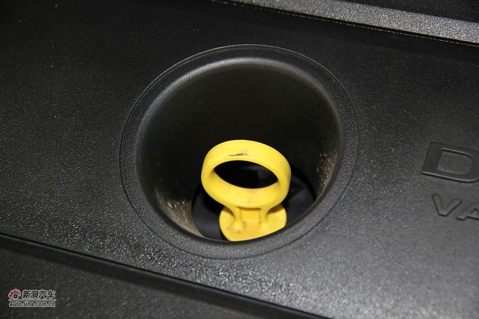 发动机、底盘悬挂及后备箱