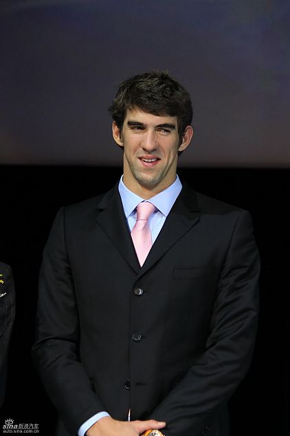 菲尔普斯与高层合影