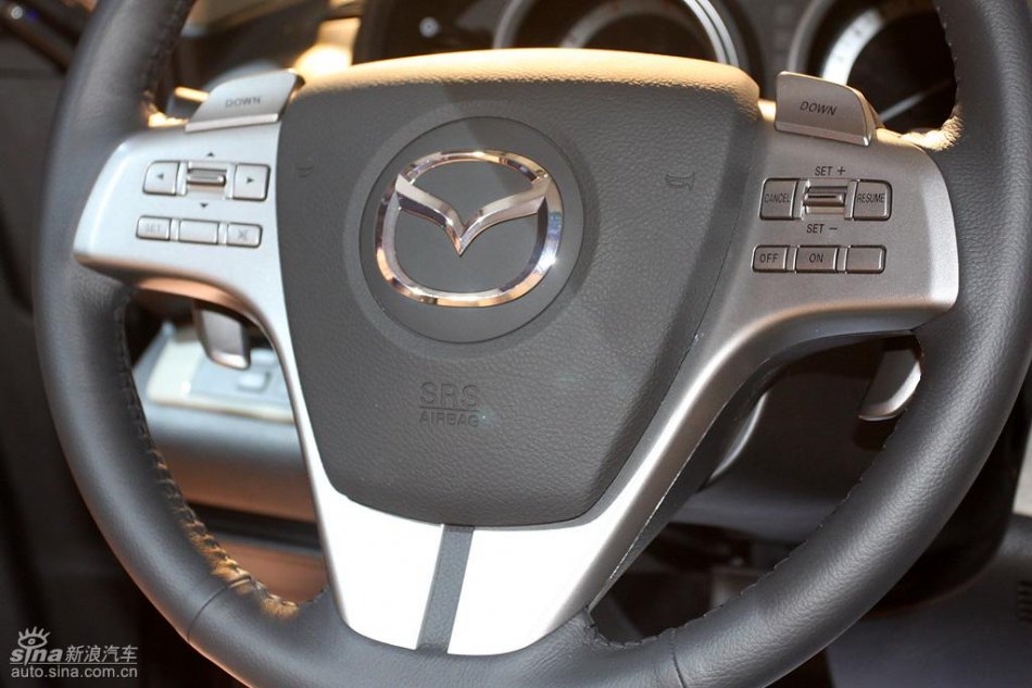 Mazda6睿翼内饰实拍图