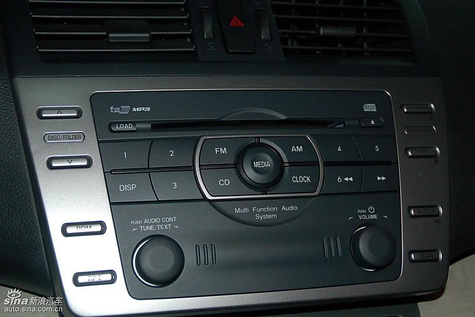 Mazda6睿翼内饰实拍图